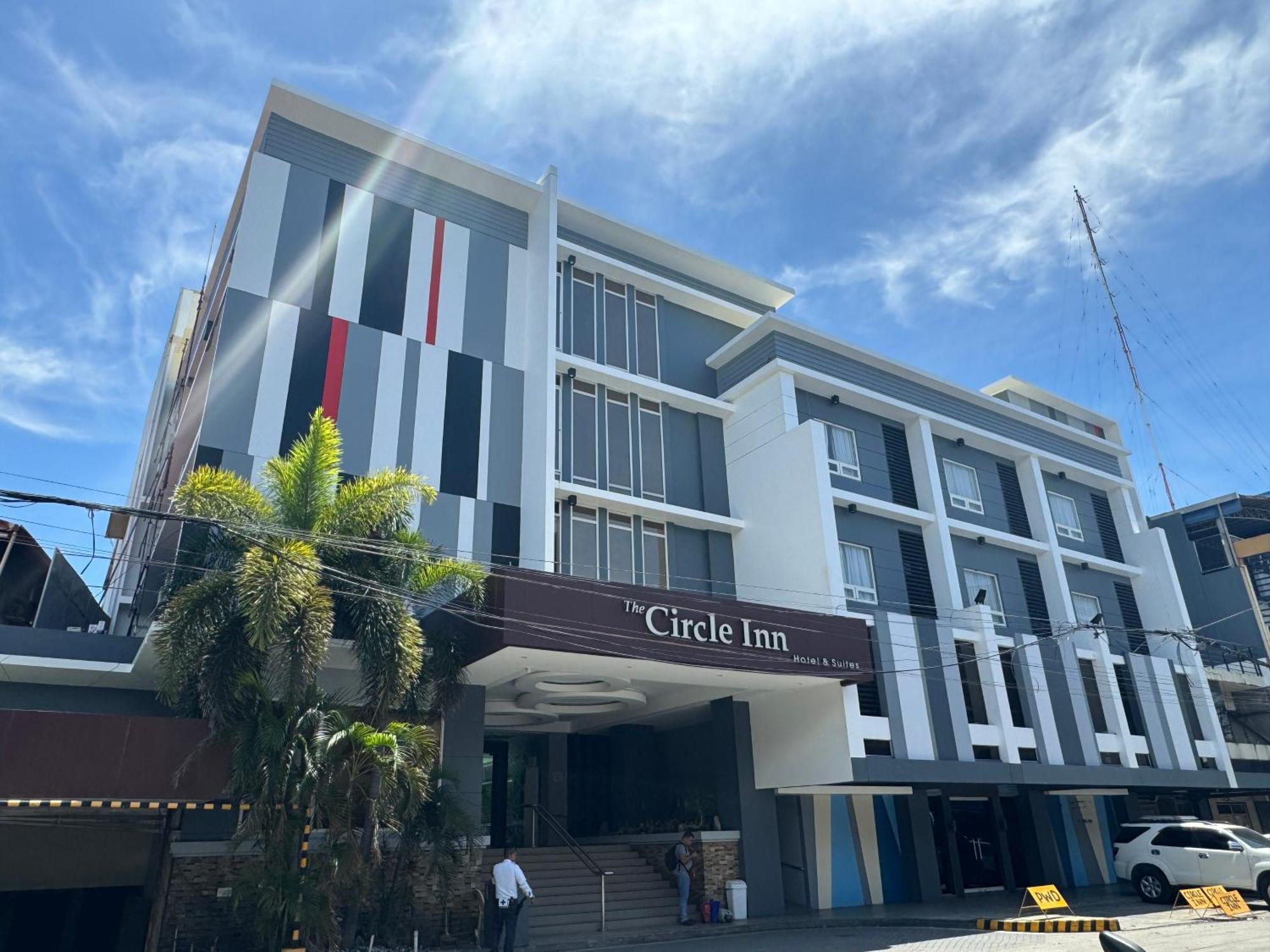 Circle Inn - Iloilo City Center Extérieur photo